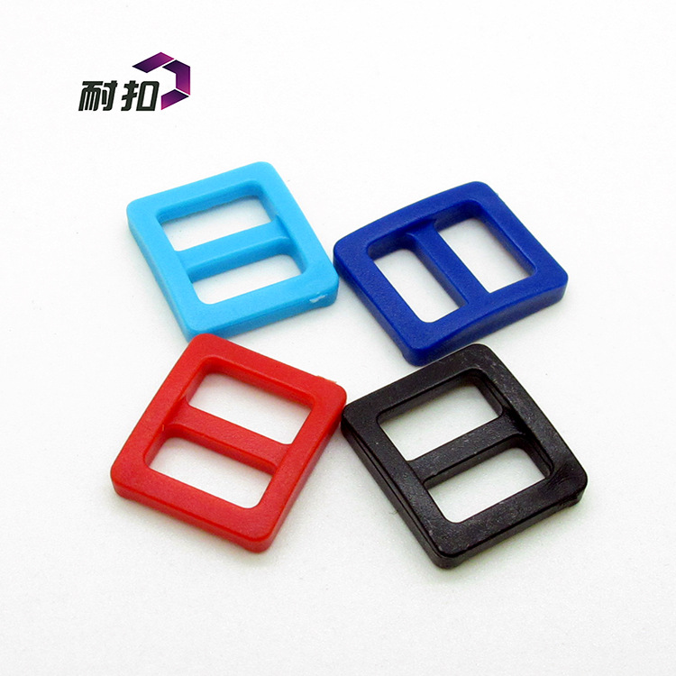 狗狗牽引繩輔料配件 優(yōu)質弧形日字扣 耐扣生產批發(fā) 現(xiàn)貨