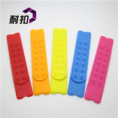 廠家大量現(xiàn)貨直銷東莞耐扣環(huán)保塑膠帽尾扣五孔帽扣七孔排扣