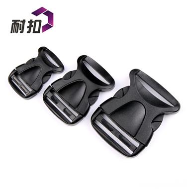 東莞耐扣廠家直銷塑料配件箱包插扣環(huán)?？劬邼M千包郵